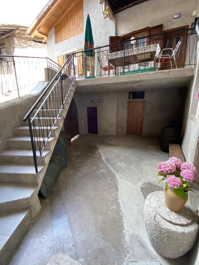 Ca' Berti Appartamento Con Terrazza Ville Del Monte เทนโน ภายนอก รูปภาพ